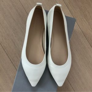 Everlane Pointed Leather Flats in White